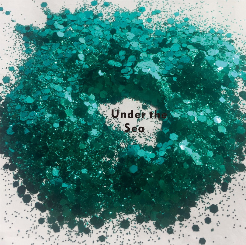 GL16 one pack of Green Under the Sea Chunky Eye Glitter