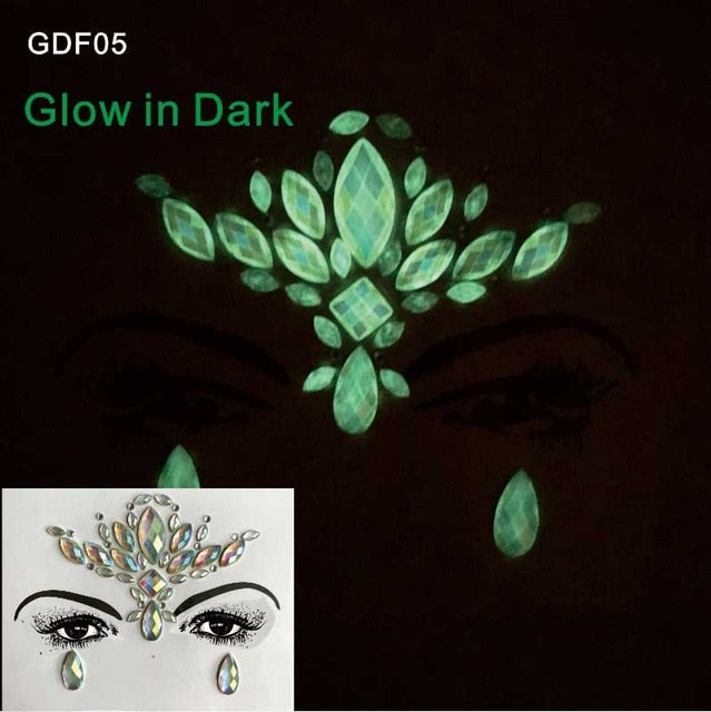 GDF05  1Pc  Glow in Dark Luminous Face Gem